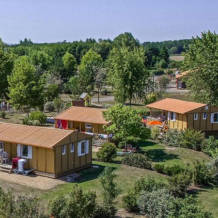 Onlycamp Camping Le Champ D'Ete Otel Reyssouze Dış mekan fotoğraf