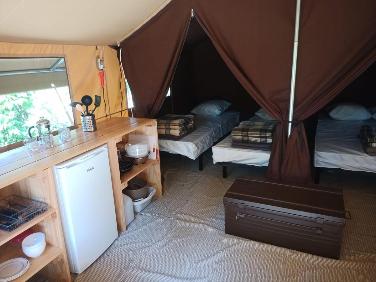 Onlycamp Camping Le Champ D'Ete Otel Reyssouze Dış mekan fotoğraf