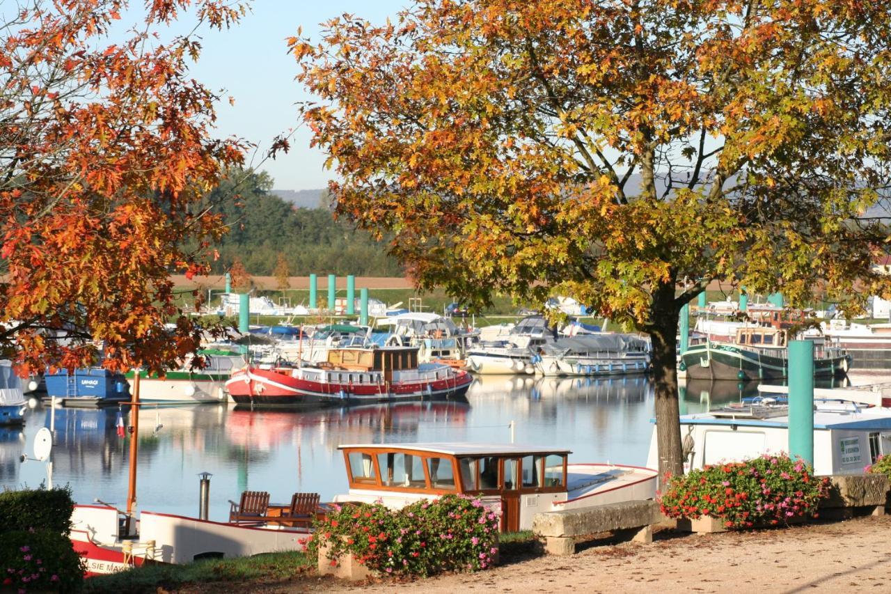 Onlycamp Camping Le Champ D'Ete Reyssouze Dış mekan fotoğraf