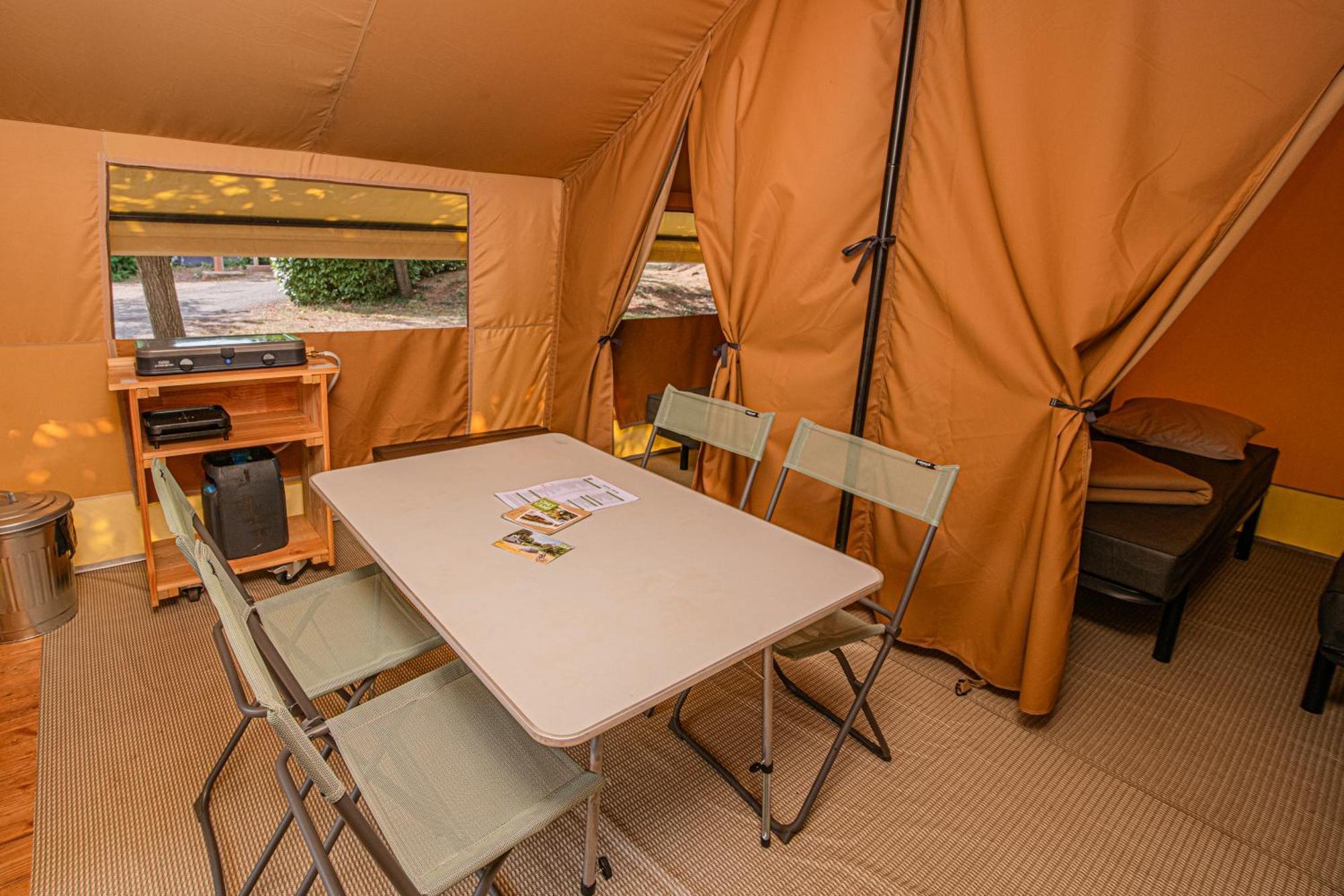 Onlycamp Camping Le Champ D'Ete Reyssouze Dış mekan fotoğraf