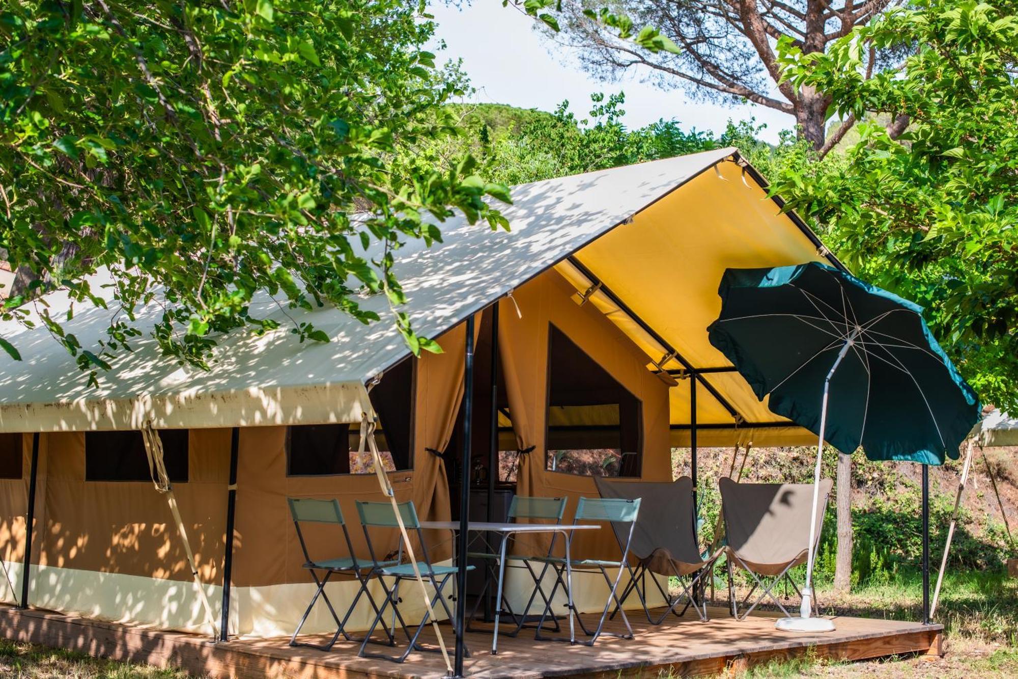 Onlycamp Camping Le Champ D'Ete Reyssouze Dış mekan fotoğraf