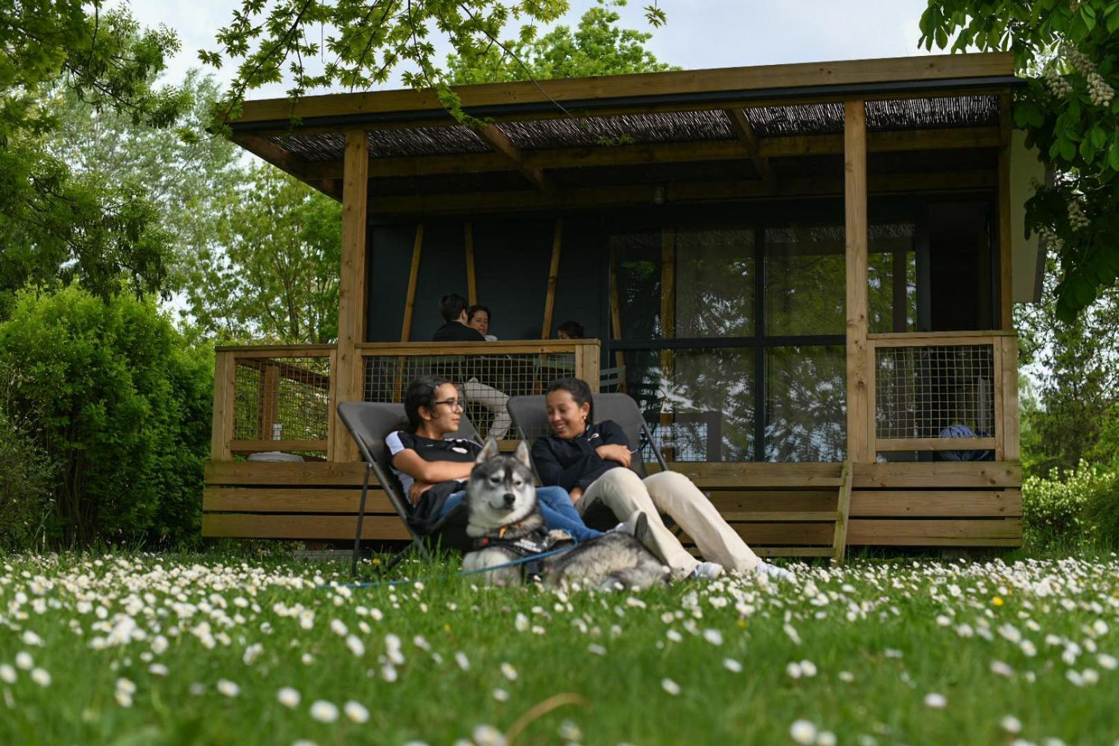 Onlycamp Camping Le Champ D'Ete Reyssouze Dış mekan fotoğraf